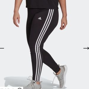 Adidas Essentils 3 stripe Leggings Plus size